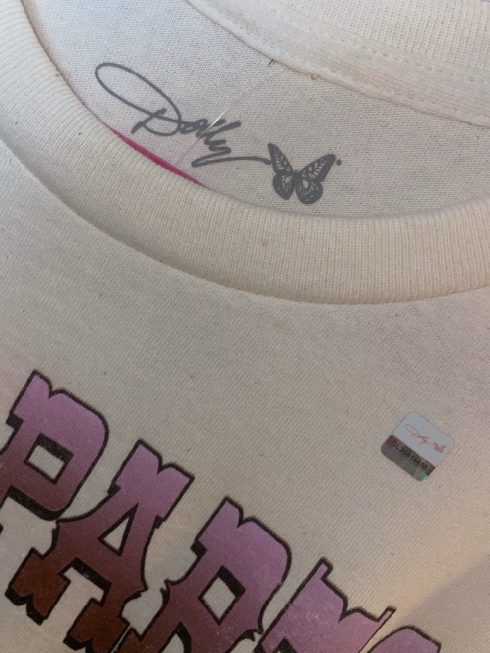 Dolly Parton Graphic Tee Run Rose Run Goodie Two Sleeves NWT - Picture 4 of 5